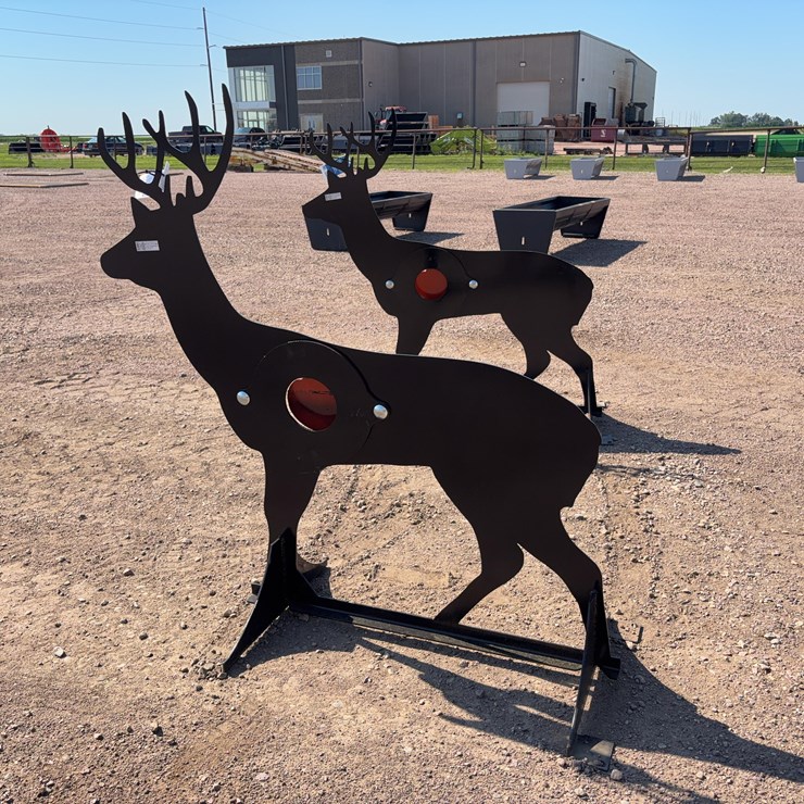 AR500 Steel Deer Shooting Target With Heart Flapper