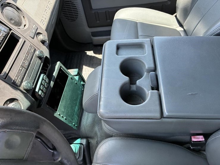 2011-ford-f250-image-19