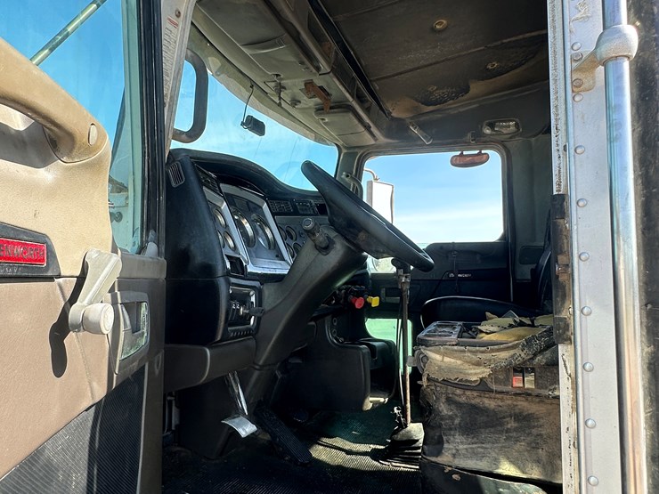 2012-kenworth-t800-image-20
