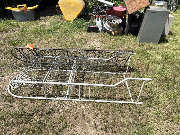 #3314-•-metal-shelf-and-trellis-image-8
