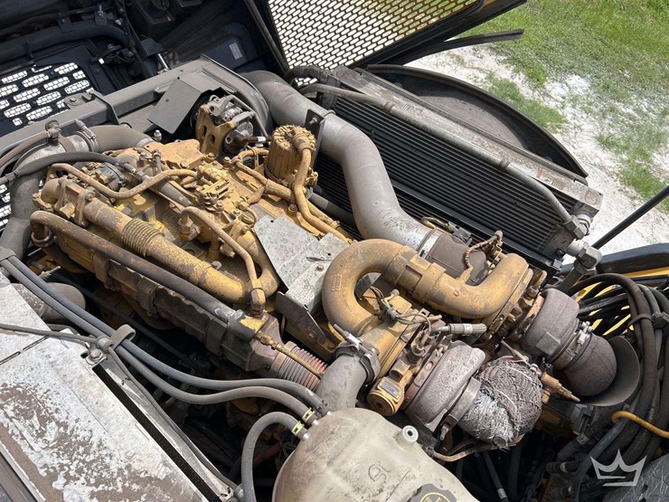 deere-260e-image-9