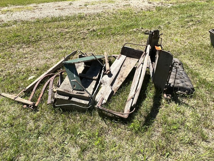 #3236-•-vintage-buggy-parts-image-2