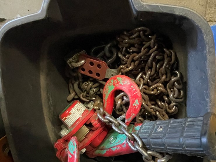 #4044-•-mechanical-chain-hoist-image-4