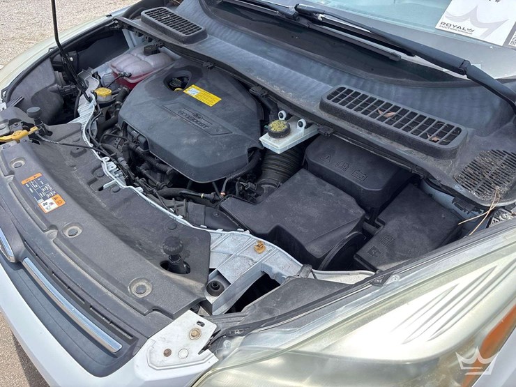 2016-ford-escape-image-9