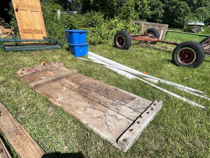 #3225-•-vintage-wood-sled-image-7