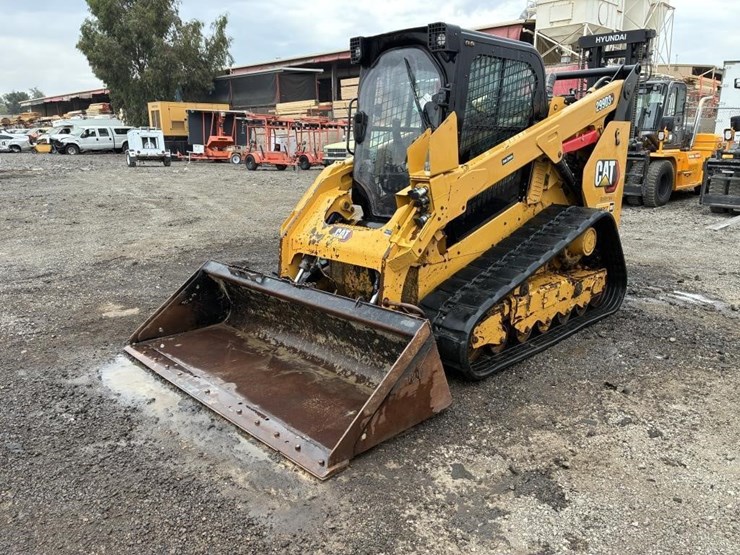 2021-caterpillar-299d3-xe-image-1