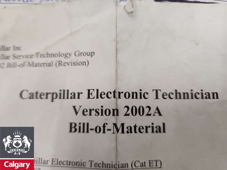 cat-electronic-technician-image-9