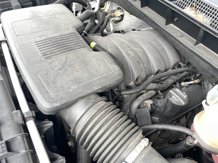 2020-chevrolet-1500-image-69