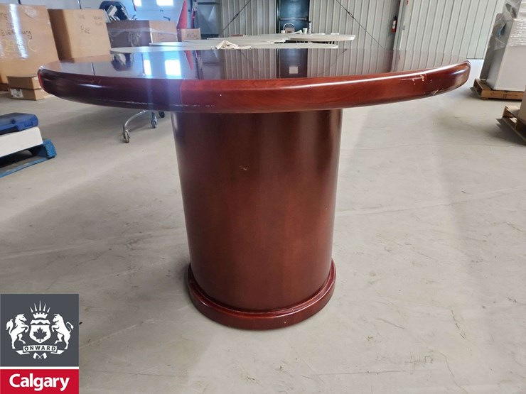 round-wooden-table-image-2
