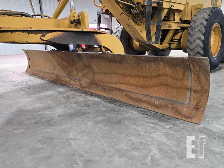 2003-caterpillar-12h-image-9