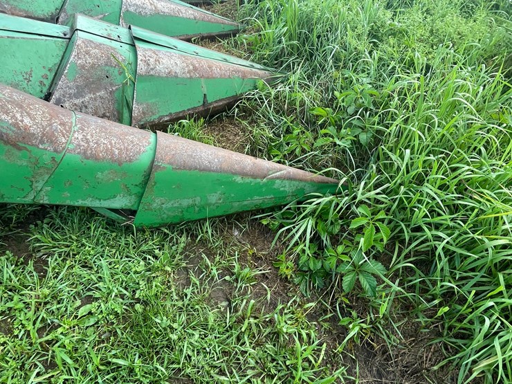 #1935-•-john-deere-(4)-row-corn-head-image-18