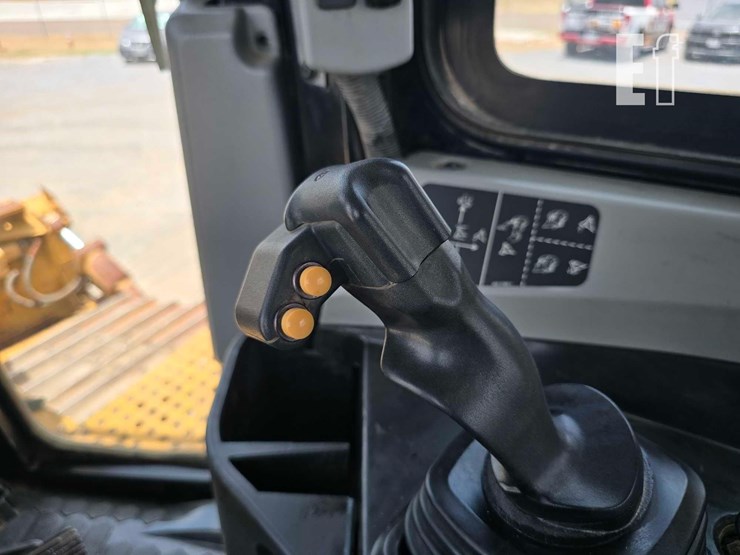 2018-caterpillar-d6t-lgp-image-20