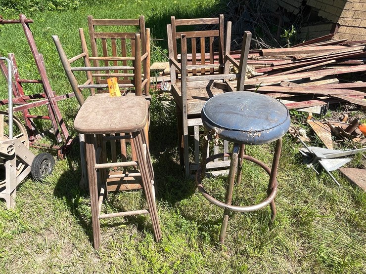 #3242-•-vintage-wood-chairs-and-stools-image-2