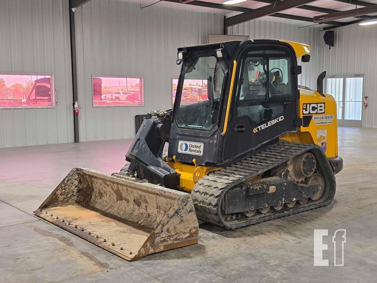 2020-jcb-3ts-8t-image-1