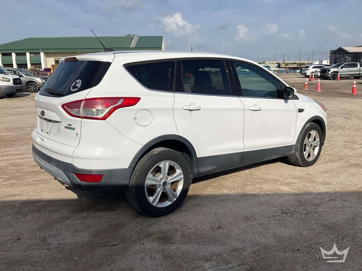 2013-ford-escape-image-3