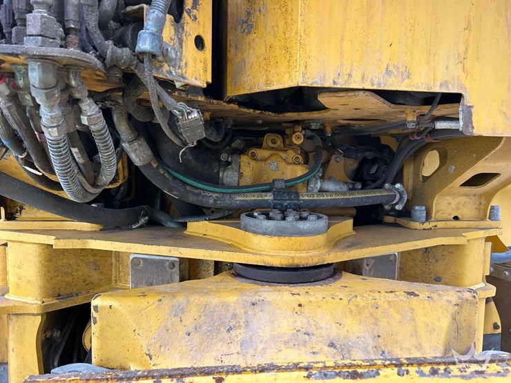deere-260e-image-22