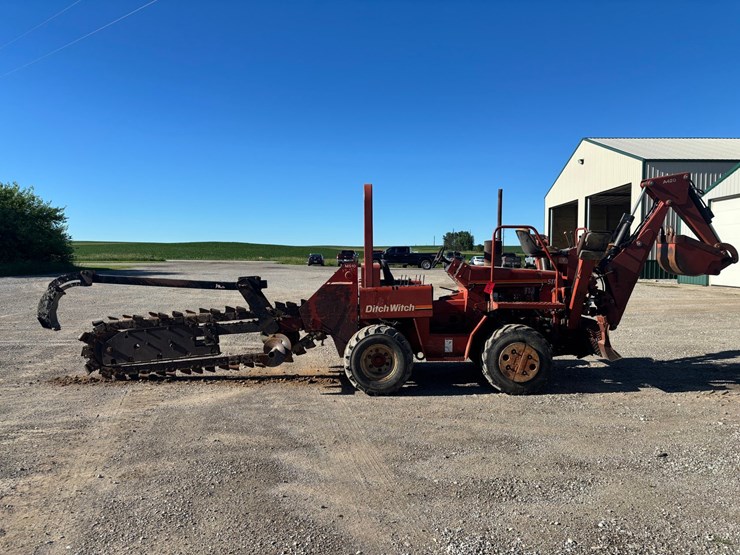 2001-ditch-witch-5110-image-5