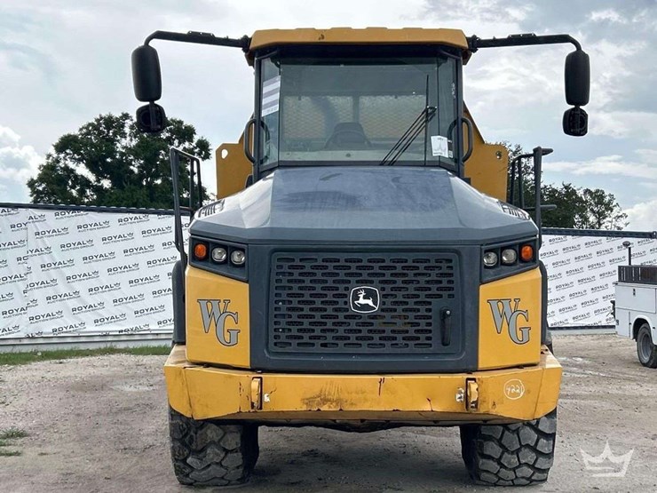 deere-260e-image-43