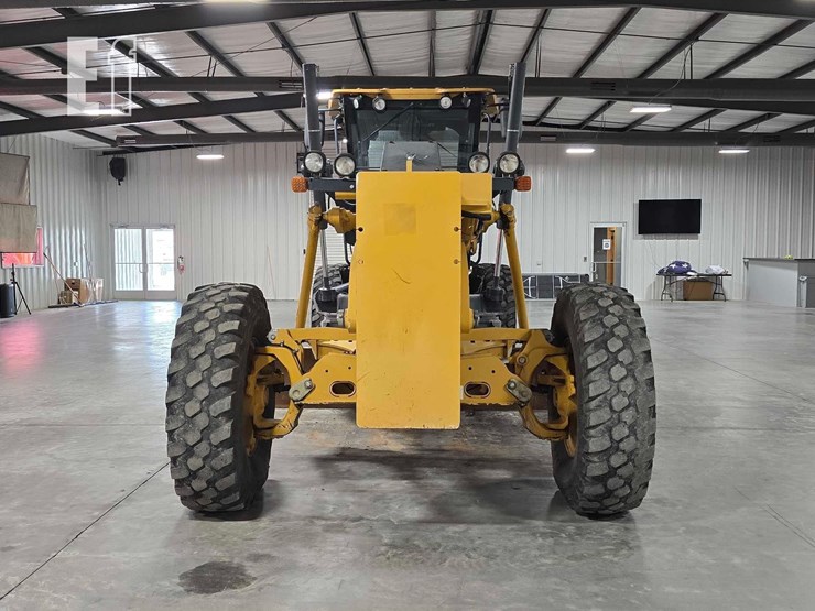 2016-deere-670g-image-7