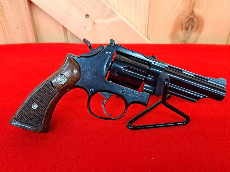 stoeger-llama-martial-.38-special-da-revolver-image-5