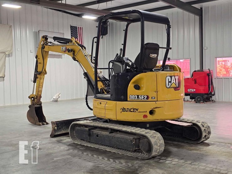 2021-caterpillar-303.5e2-cr-image-4