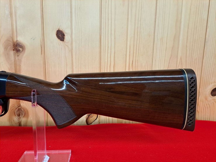 browning-bps-12-gauge-pump-action-shotgun-image-5