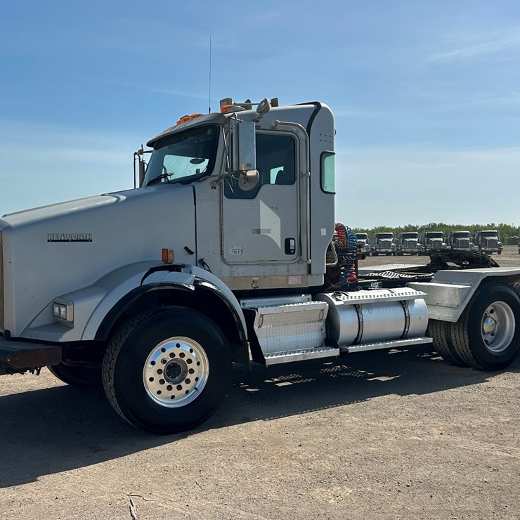 2012 KENWORTH T800