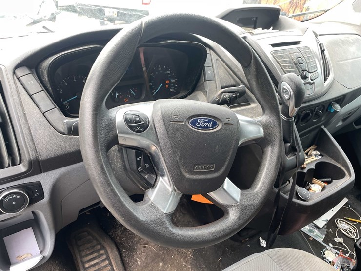 2018-ford-transit-image-46