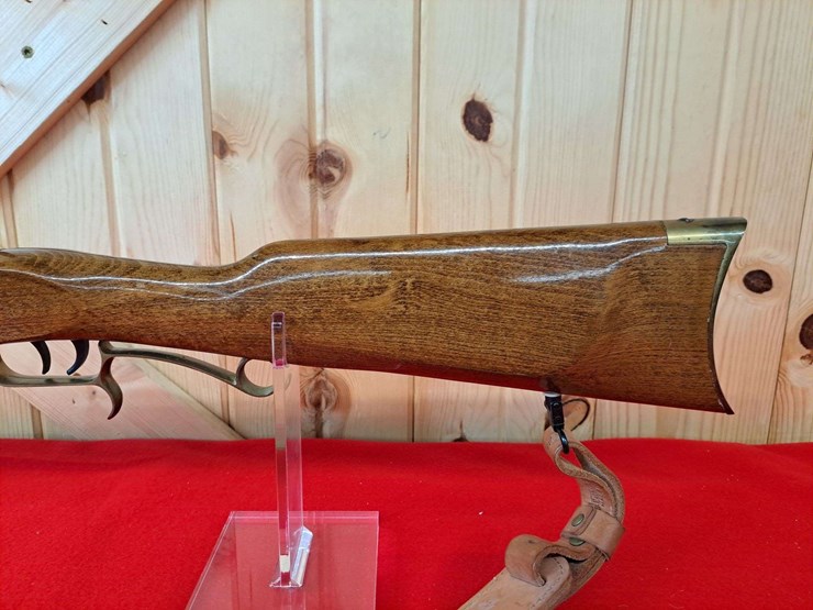 connecticut-valley-arms-(cva)-.50-caliber-hawken-blackpowder-rifle-image-4