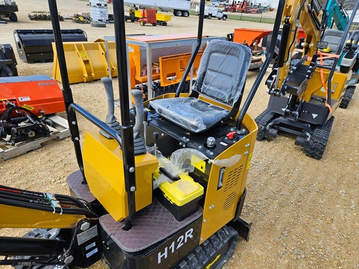 2025-cfg-industry-h12r-image-11