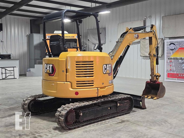 2019-caterpillar-303.5e2-cr-image-3