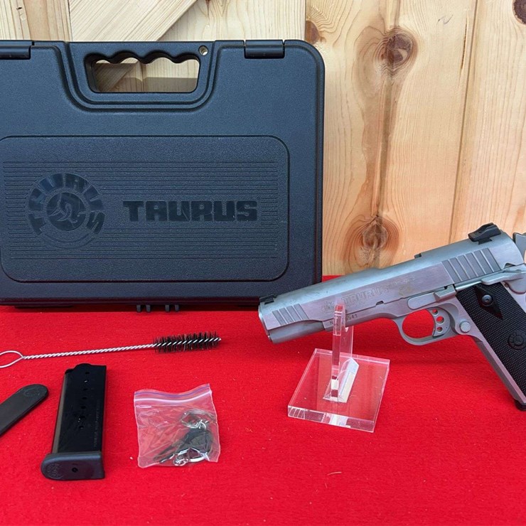Taurus Model PT 1911 .45 ACP Semiauto Pistol
