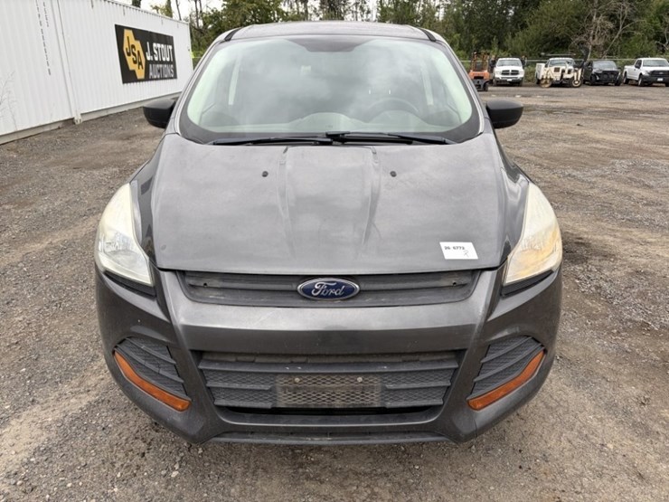 2016-ford-escape-image-8