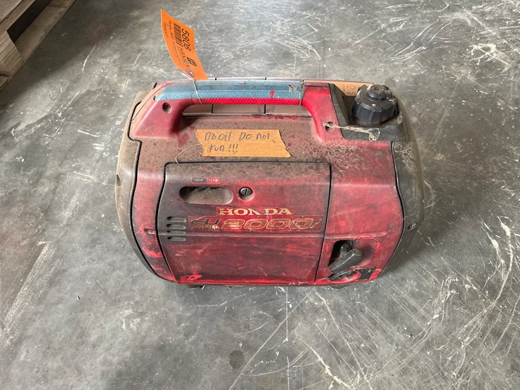 #5808-•-honda-eu2000-generator-image-4
