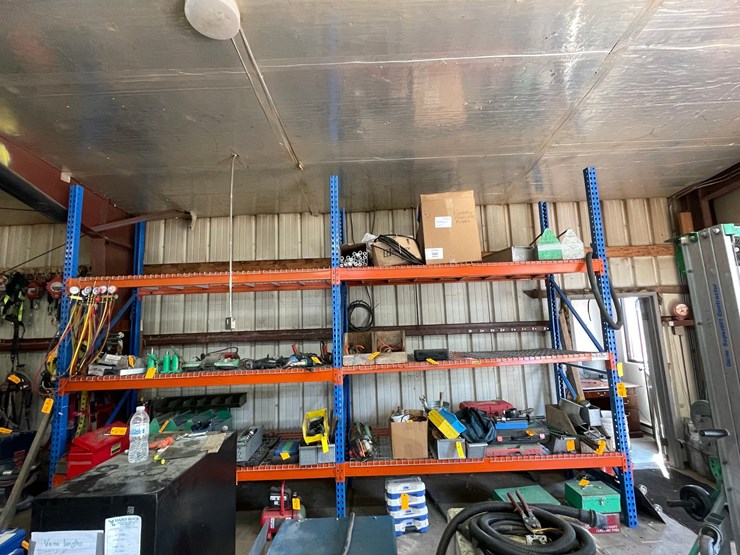 #4051-•-(2)-sections-of-pallet-racking-image-4