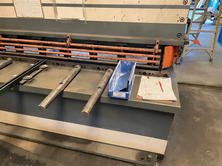 #1300-•-heller-10'-sheet-metal-shear-image-4