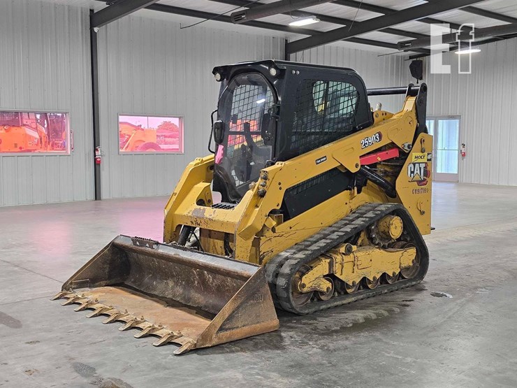 2022-caterpillar-259d3-image-1