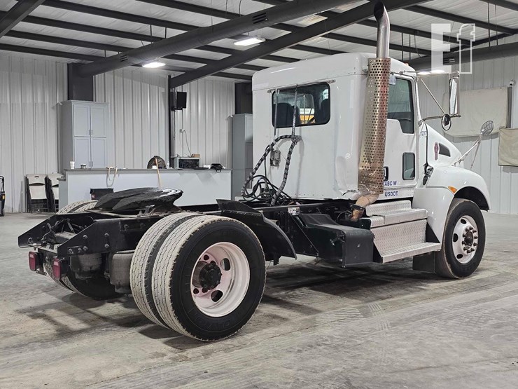 2020-kenworth-t370-image-3