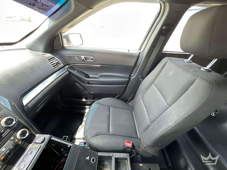 2018-ford-explorer-image-20