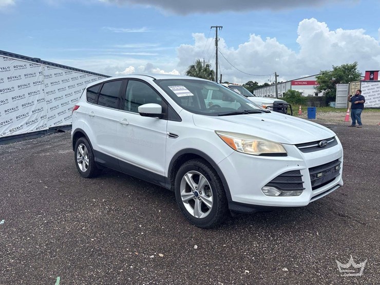 2014-ford-escape-image-2