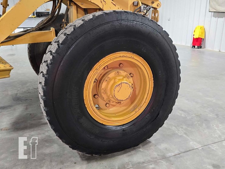 2006-caterpillar-143h-image-35