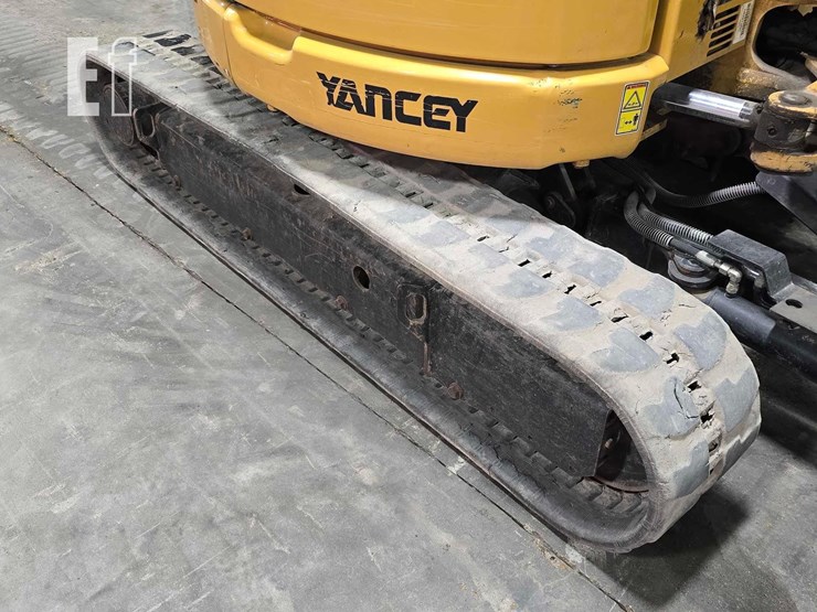 2021-caterpillar-303.5e2-cr-image-38