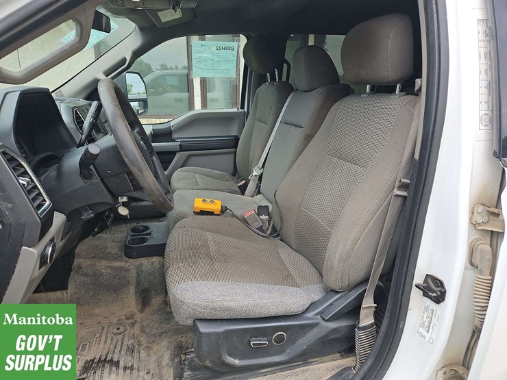 2017-ford-f350-image-19