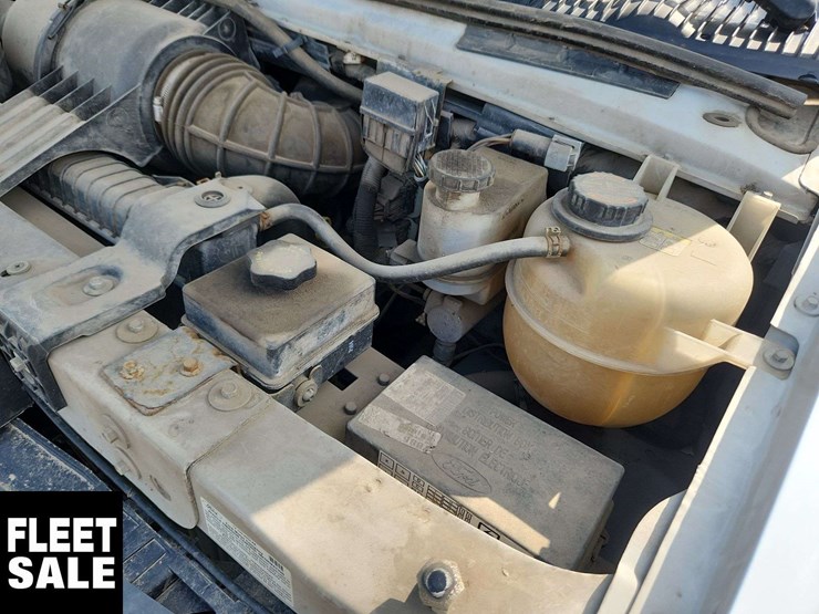 2007-ford-e350-image-26
