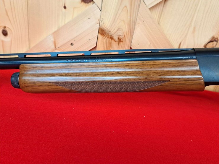 remington-model-11-87-premier-12-gauge-semiauto-shotgun-image-3