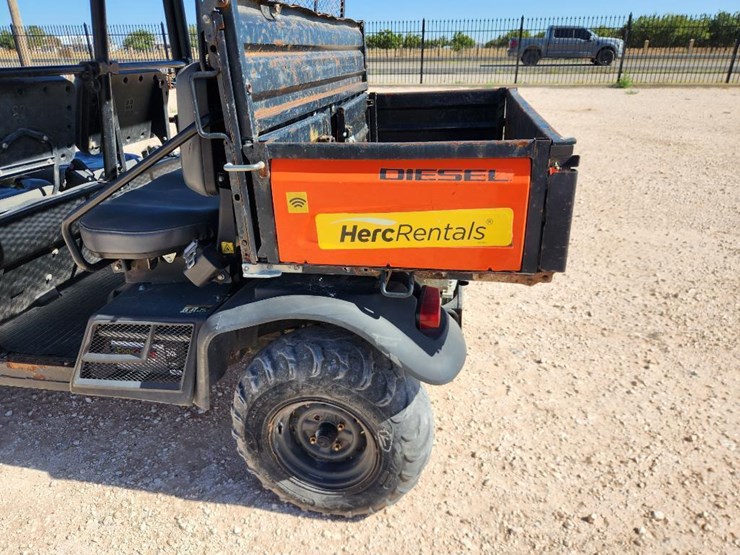 kubota-rtvx1140-image-17