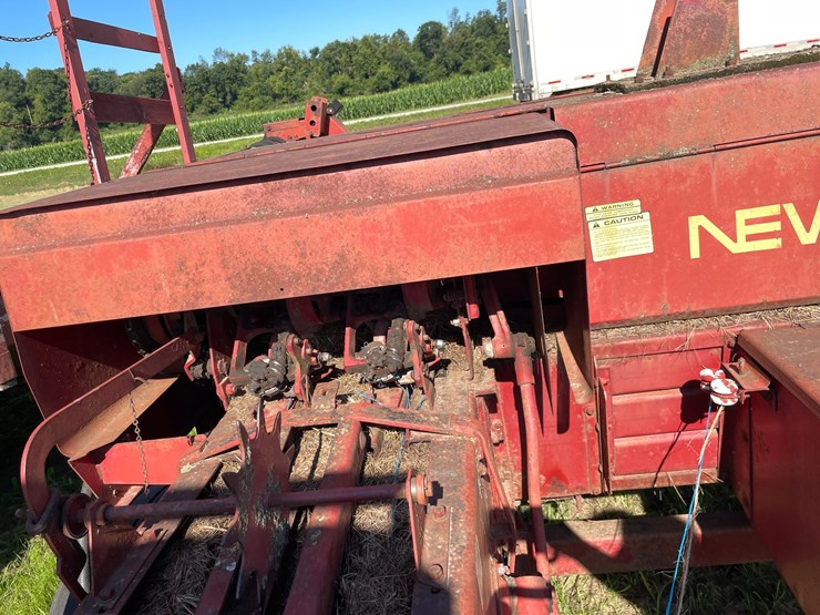new-holland-315-image-14