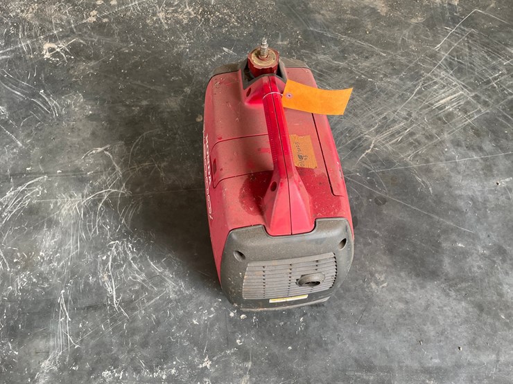 #5807-•-honda-eu2000-generator-image-3