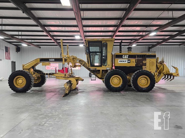 2007-caterpillar-140h-image-5