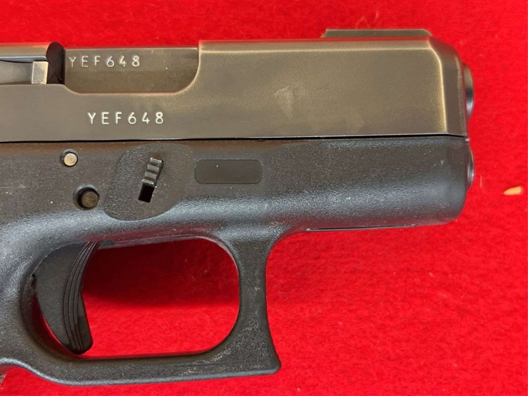 glock-model-27-gen4-.40-s&w-semiauto-pistol-image-10